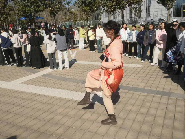 图片4.png 图片4.png