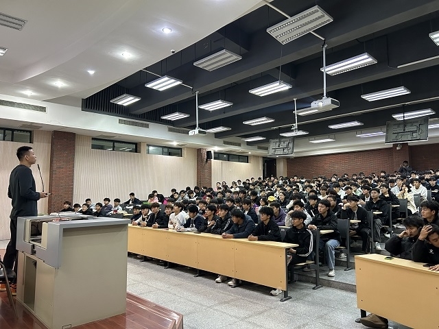 ad6cebf19c90696f77ea161cd06fc5a.jpg ad6cebf19c90696f77ea161cd06fc5a.jpg